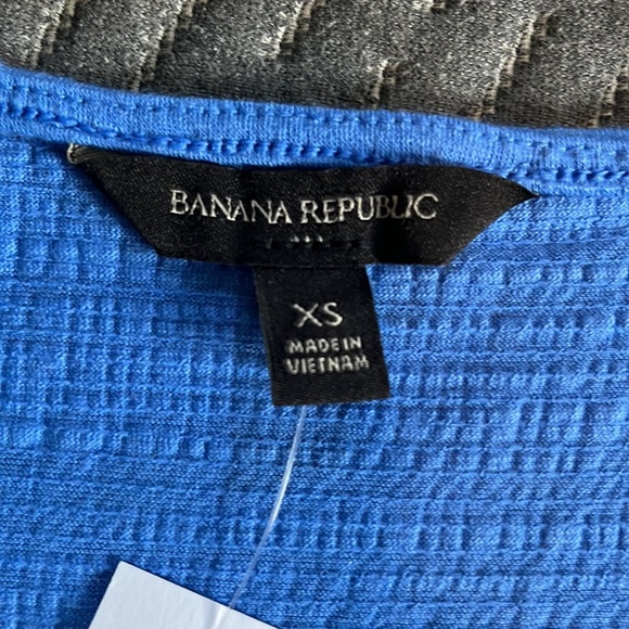 Wrap shirt from Banana Republic. Blue, size XS - Picture 2 of 7
